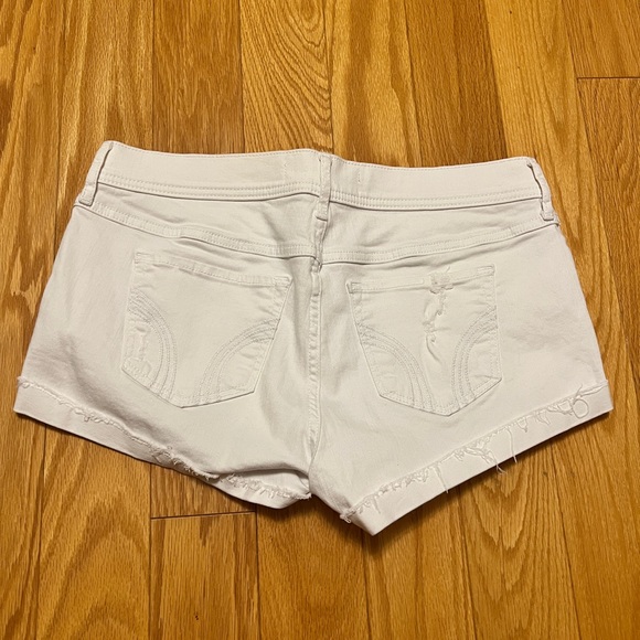 White Distressed Hollister Denim Shorts - Picture 3 of 3